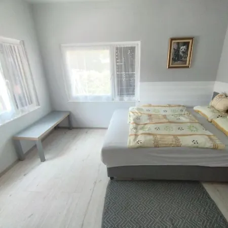 Csocso Nyaralohaz Дом отдыха